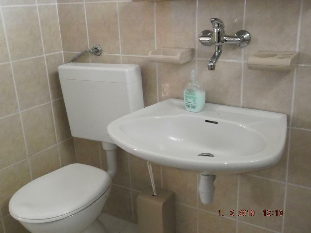 Apartman Katarina Beli Manastir Esterno foto